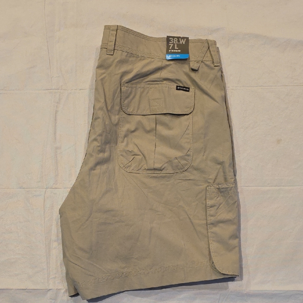 Columbia NWT Men's Cotton Landroamer 7" Cargo Shorts‎ Khaki 38